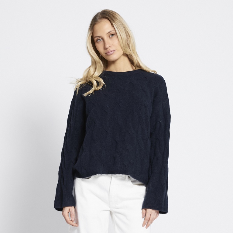 Cable-knit sweater "Alexia"